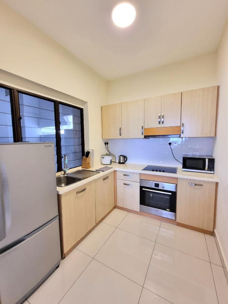 Green Ocean Seaview Apartment Batu Feringgi Exterior foto